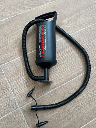 Colchón inflable Quechua con bomba Intex