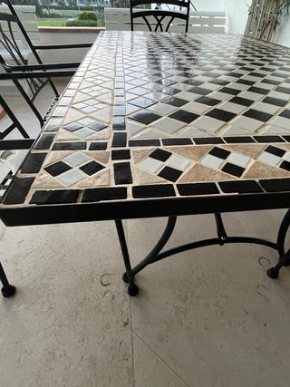 Mesa de jardín cerámica y forja en Motril