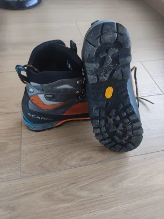 Botas de alpinismo Scarpa semirrígidas talla 43