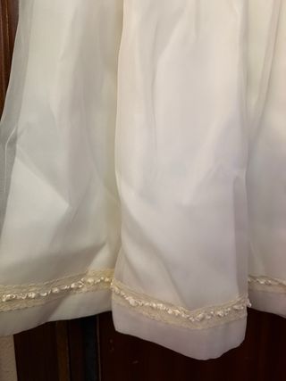 Vestido de Comunión Beige y Blanco