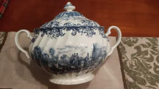 Sopera Johnson Bros Inglesa Azul y Blanca