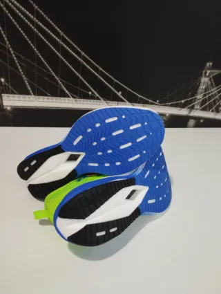 Zapatillas running Joma R1000 Talla 40