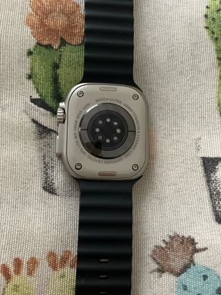 Apple Watch Ultra, modello di imitazione