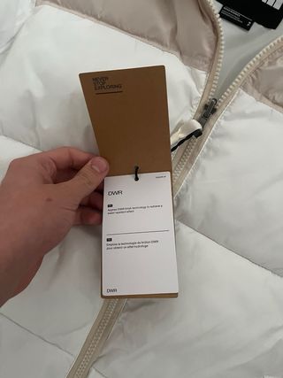 The North Face Anorak Beige y Blanco