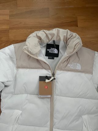 The North Face Anorak Beige y Blanco