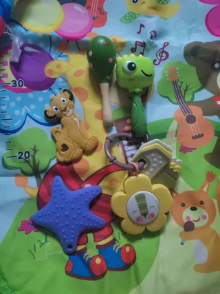 Lote de juguetes para bebé
