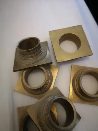 Remates de Columnas en Bronce