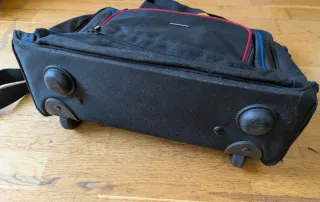 Bolsa de viaje - ordenador Benetton con ruedas