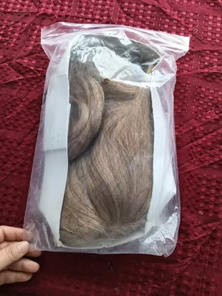 Peluca rizada negra y rubia