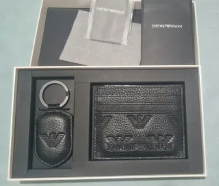 Estuche Tarjetero y Llavero Emporio Armani Negro