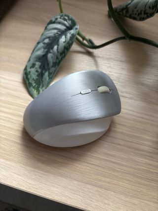 Ratón ergonómico inalámbrico mars gaming