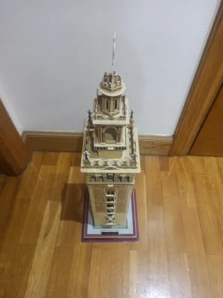 Maqueta Giralda de Sevilla