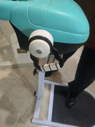 Pedana vibrante con fascia massaggiante