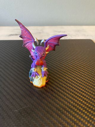 Figura Skylanders Spyro Morado