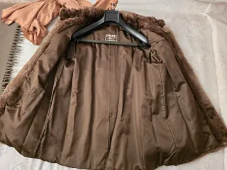 Abrigo vintage pelo natural marrón - muy cálido