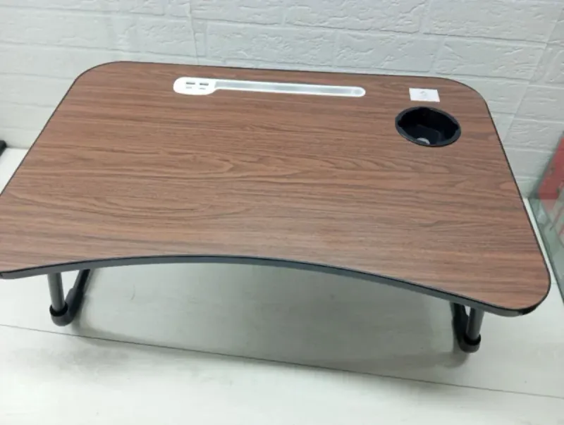 Mesa portátil con 4 puertos afbeelding 4