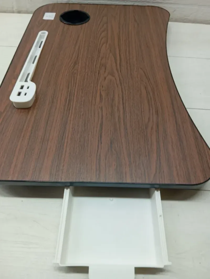 Mesa portátil con 4 puertos afbeelding 6