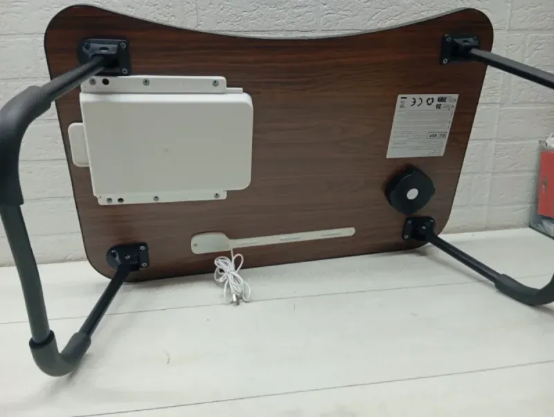 Mesa portátil con 4 puertos afbeelding 8