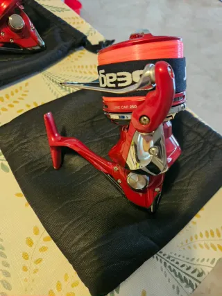Carretes Shimano Fliegen SD 2013 pintados en rojo