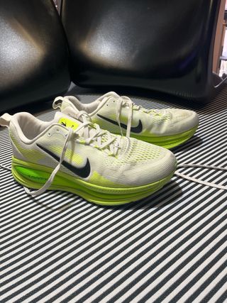 Zapatillas Nike ZoomX VOMERO 18
