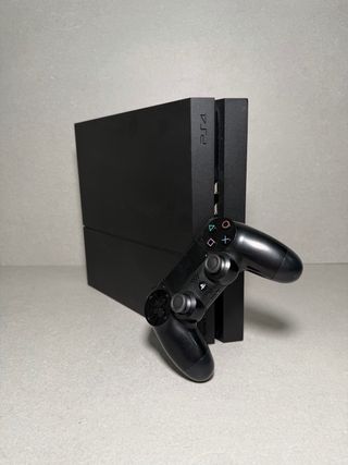 PS4 Fat 500GB Negra + Mando versión 9.6