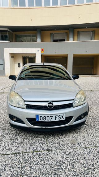 Opel Astra Cabrio 2008
