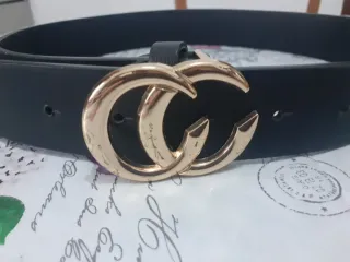 Cinture donna con fibbia dorata