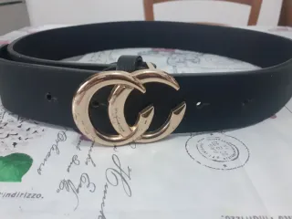 Cinture donna con fibbia dorata