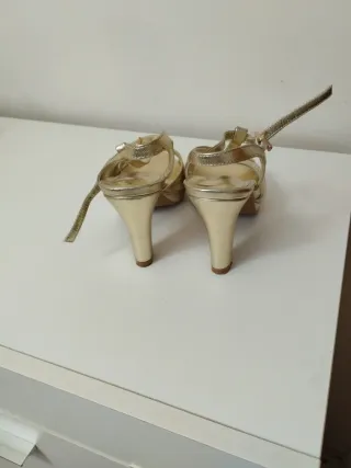 Zapatos de fiesta dorados Laik