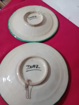2 Platos Decorativos Cerámica
