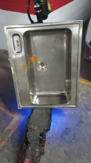 Lavabo de acero inoxidable