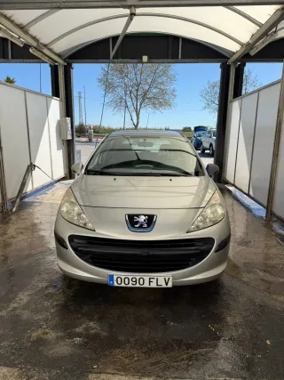 Peugeot 207 1.4 HDi X-Line