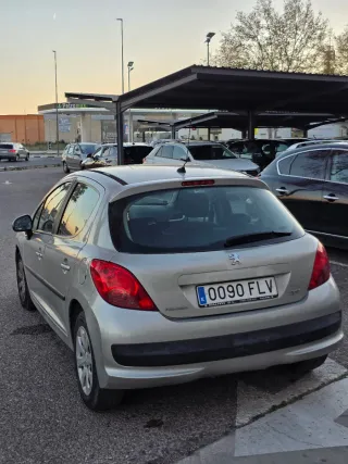Peugeot 207 1.4 HDi X-Line