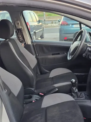 Peugeot 207 1.4 HDi X-Line