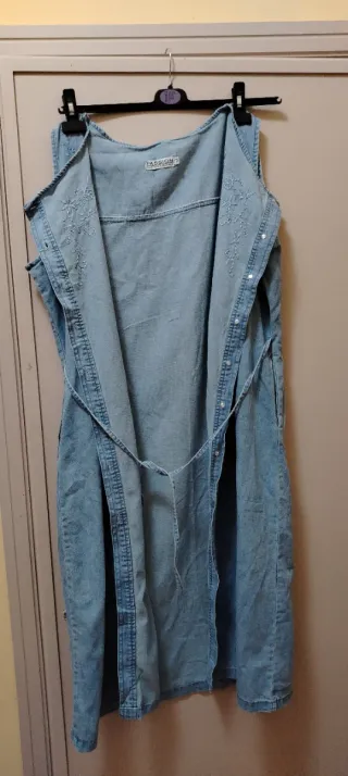 Vestito vintage in denim con bottoni