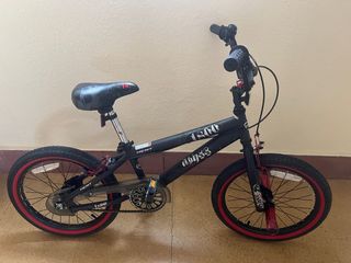 Bicicleta BMX Infantil Negra y Roja