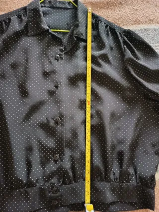 Camisa chaqueta bomber vintage negra con lunares