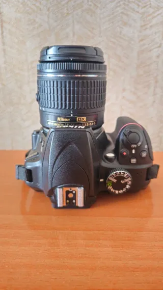 Cámara Nikon D3400 + Accesorios