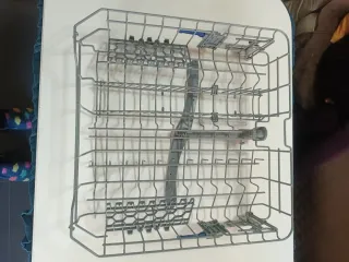 Bandejas acero inoxidale superior e inferior.NUEVA