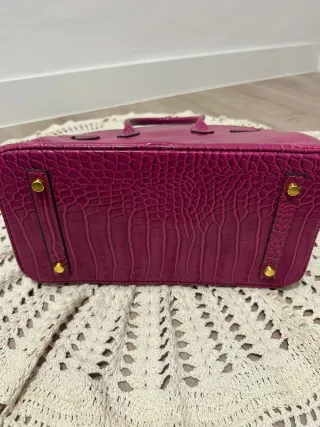 Bolso Rosa estilo Cocodrilo