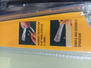 Grapadora de Martillo y Cutter de Vidrio