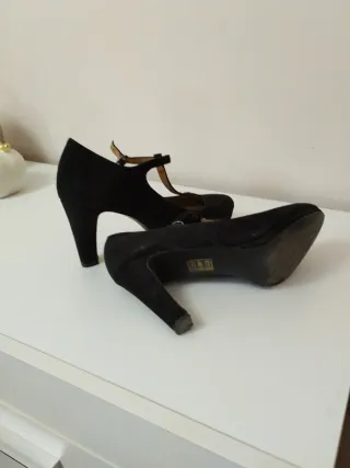 Zapatos de tacón negros