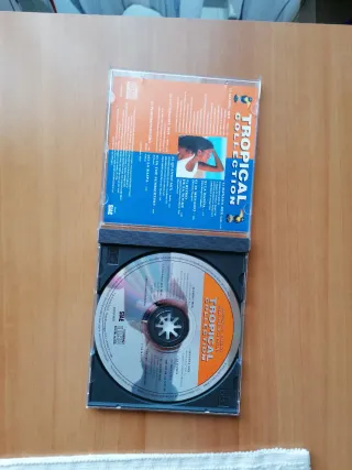 CD Tropical Collection Latino