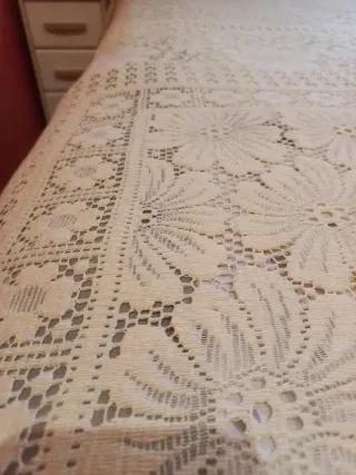 Colcha imitación ganchillo beige