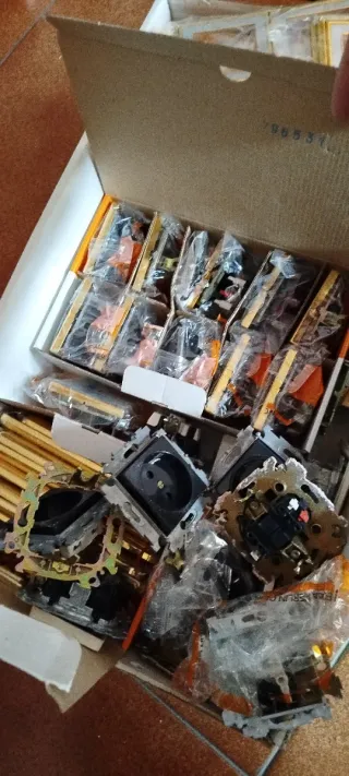 Mecanismos Eunea Merlin Gerin