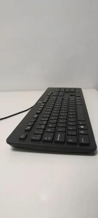 Teclado HP USB Delgado Negro