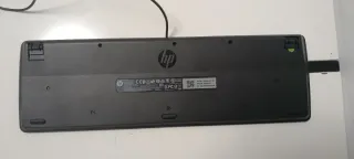 Teclado HP USB Delgado Negro