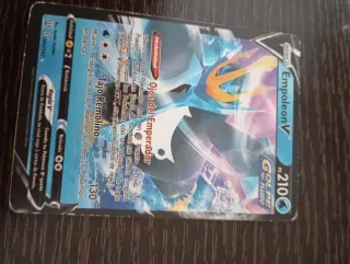 Pack Cartas Pokémon VMAX Urshifu Mimikyu