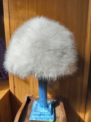 Gorro pelo sintético blanco