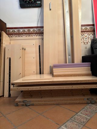Muebles de madera desmontados diferentes medidas: